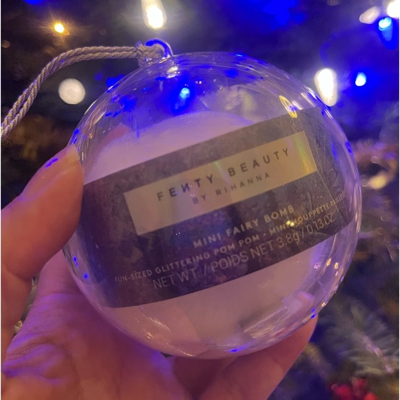 Fenty Fairy Bomb Ornament 3.8g NWT discontinued - Picture 5 of 6